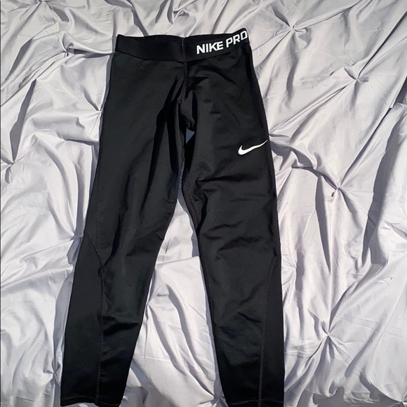Nike capris leggings size XS/S - Picture 1 of 2